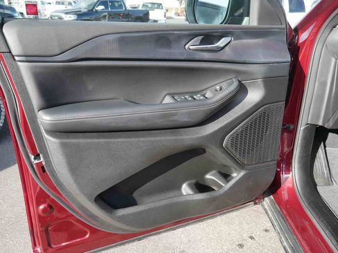 Used 2025 Jeep Grand Cherokee L Laredo w/ Trailer Tow Package image 23