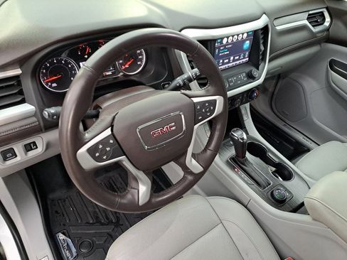 Used 2019 GMC Acadia SLT image 10