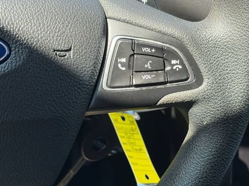 Used 2017 Ford Escape SE AWD/4WD image 19