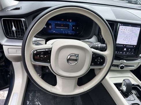 Certified 2024 Volvo XC60 B5 Core w/ Protection Package Premier AWD/4WD image 18
