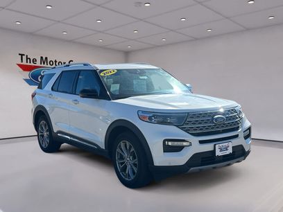 Certified 2022 Ford Explorer Limited w/ Class IV Trailer Tow Package