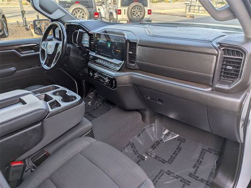 Used 2024 Chevrolet Silverado 1500 LT w/ Protection Package image 32