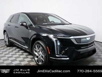 Certified 2025 Cadillac Optiq Luxury 2 w/ LPO, Floor Liner Package