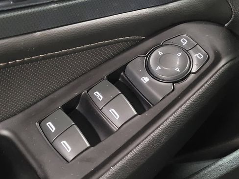 Used 2019 Chevrolet Traverse Premier w/ Redline Edition FWD image 27