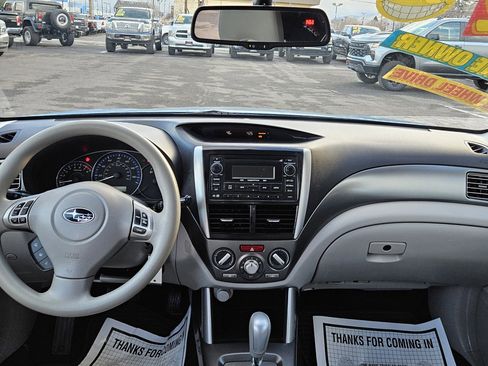 Used 2012 Subaru Forester 2.5X Premium image 10