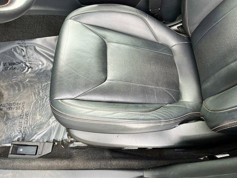 Used 2022 Subaru Crosstrek 2.5i Limited w/ Moonroof Package 1 image 19