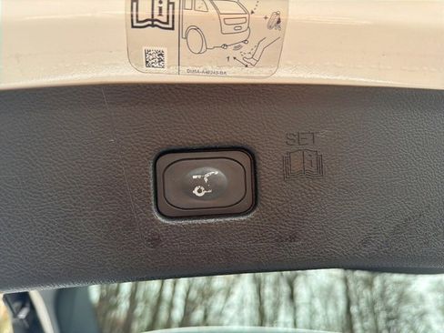 Used 2019 Ford Edge SEL w/ Equipment Group 201A image 14