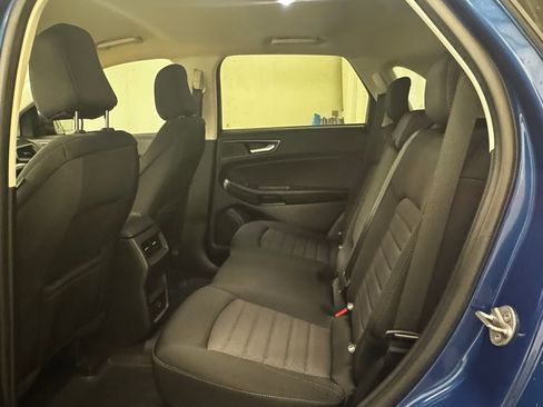 Used 2022 Ford Edge SE image 28