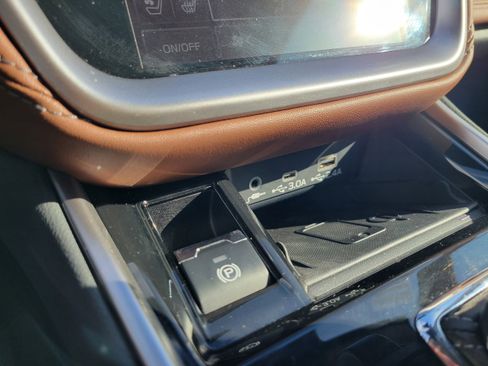 Certified 2024 Subaru Legacy Touring XT w/ Popular Package #3 image 21