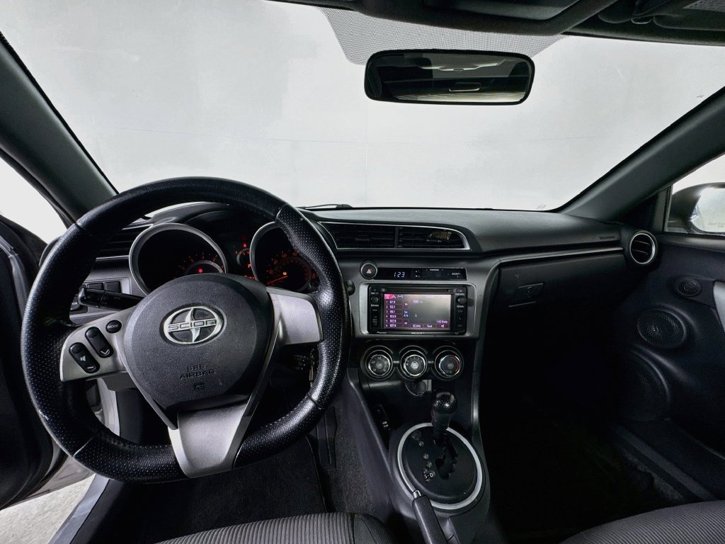 Used 2014 Scion tC FWD image 24