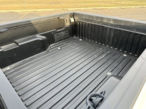 Used 2023 Toyota Tacoma TRD Sport image 8