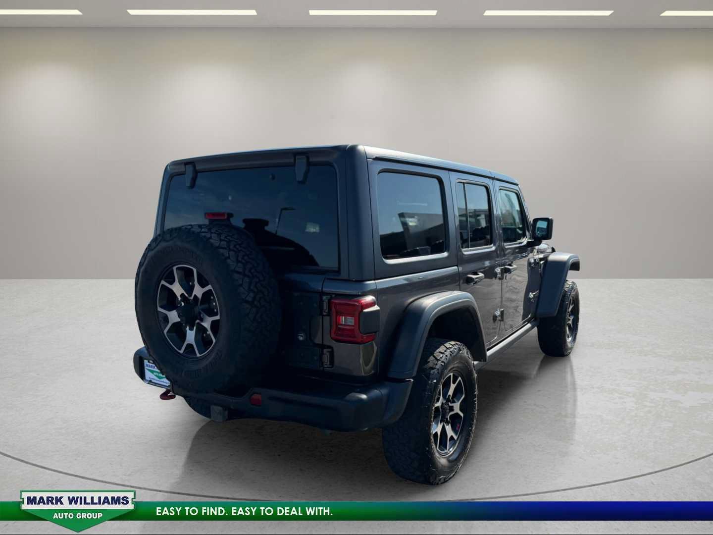 Used 2018 Jeep Wrangler Unlimited Rubicon AWD/4WD image 2