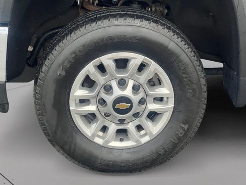 Used 2024 Chevrolet Silverado 2500 LT w/ Convenience Package AWD/4WD image 19
