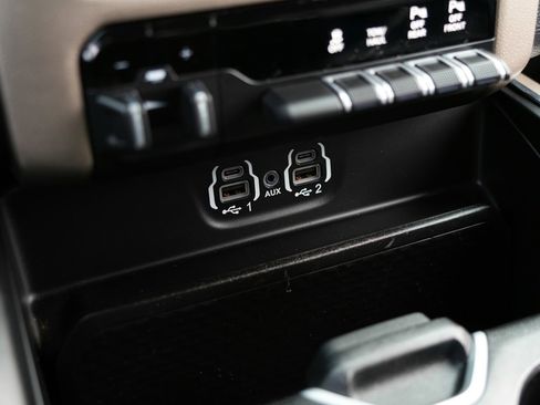 Used 2020 RAM 1500 Laramie image 18