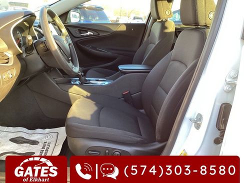 Used 2023 Chevrolet Malibu LT image 11