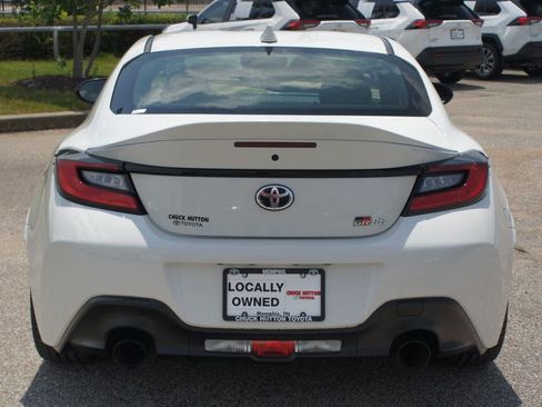 Used 2023 Toyota GR86 Premium w/ ALL Weather Mat Package (TMS) RWD image 3