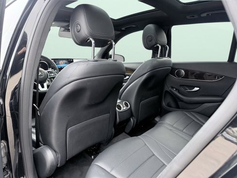 Used 2020 Mercedes-Benz GLC 300 GLC 300 image 37