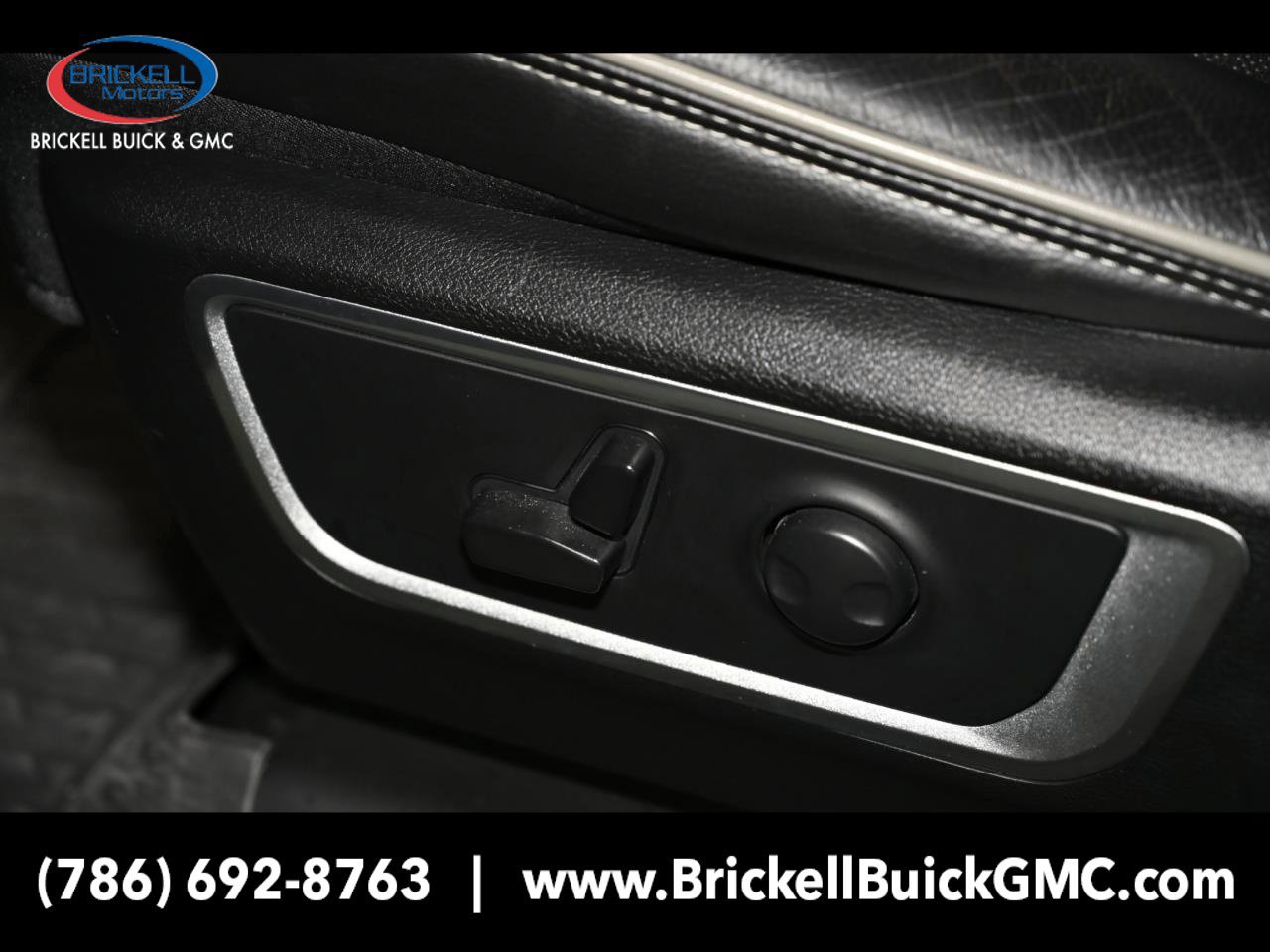 Used 2024 RAM 1500 Laramie AWD/4WD image 25
