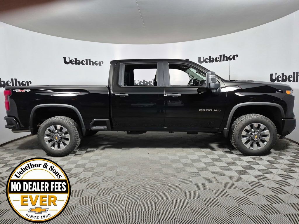 New 2026 Chevrolet Silverado 2500 Custom w/ Custom Value Package AWD/4WD image 8