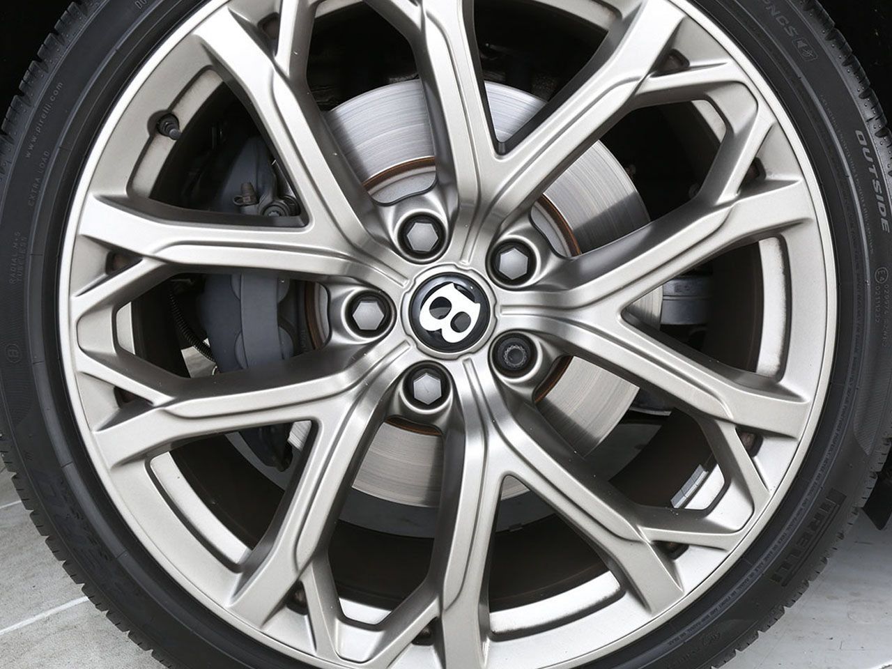 Used 2023 Bentley Flying Spur W12 AWD/4WD image 6