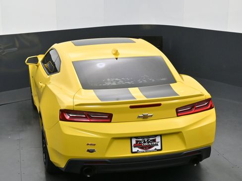 Used 2016 Chevrolet Camaro LT w/ RS Package image 27
