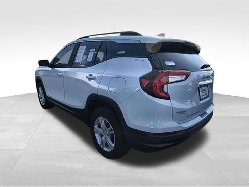 Used 2023 GMC Terrain SLE w/ Driver Convenience Package AWD/4WD image 6