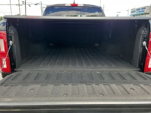 Used 2019 Ford Ranger XLT w/ Equipment Group 302A Luxury AWD/4WD image 12