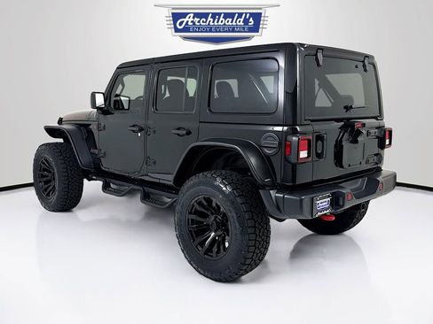 Used 2022 Jeep Wrangler Unlimited Rubicon w/ Cold Weather Group image 5