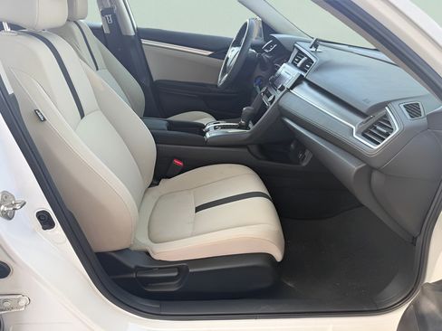 Used 2019 Honda Civic LX image 13