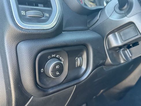Used 2024 RAM 2500 Big Horn AWD/4WD image 13