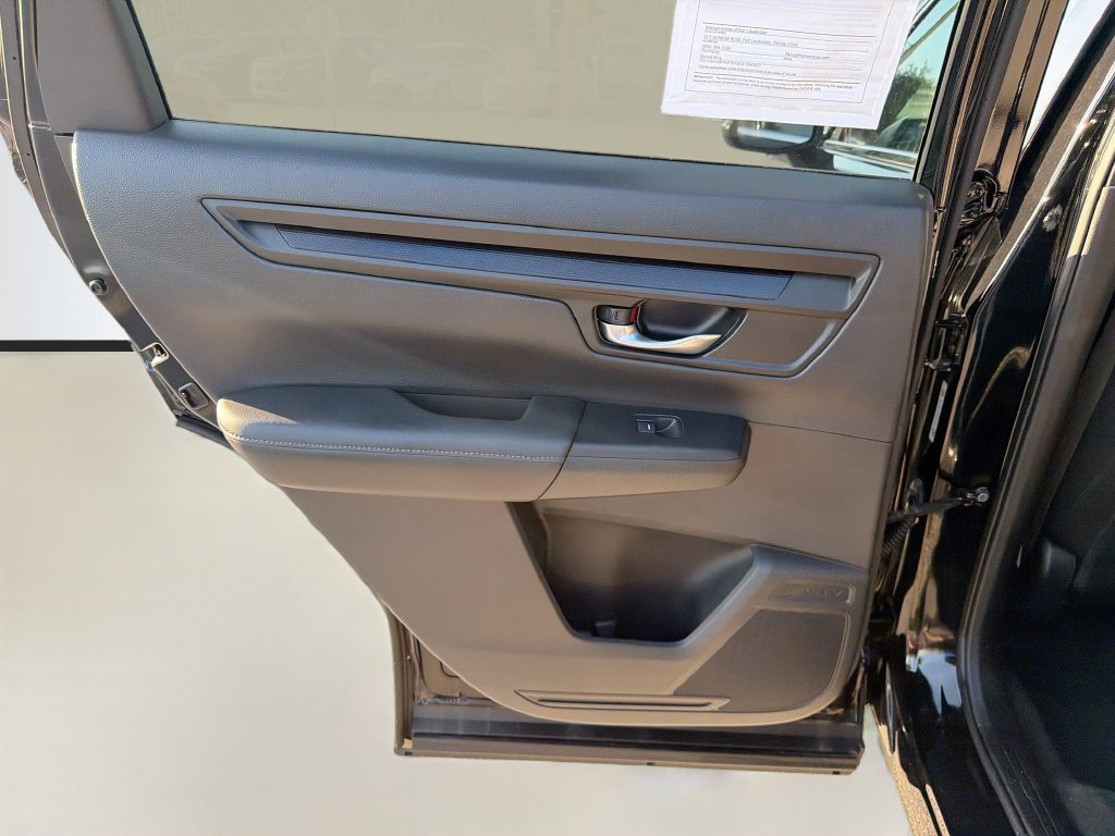 Certified 2025 Honda CR-V EX image 25