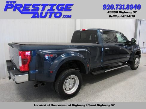 Used 2017 Ford F450 XLT w/ XLT Premium Package AWD/4WD image 4