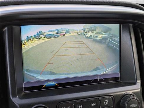 Used 2018 Chevrolet Colorado ZR2 image 14