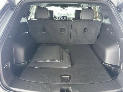 Certified 2023 Chevrolet Blazer Premier w/ Driver Confidence II Package image 22