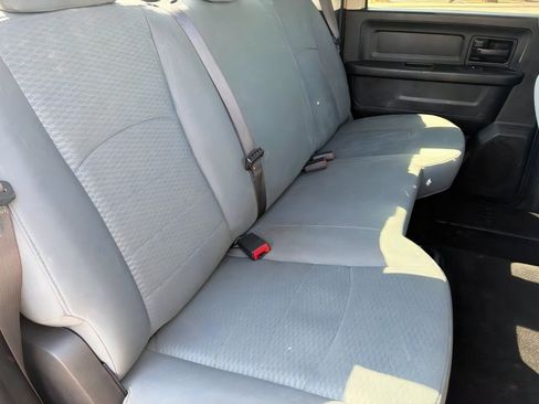 Used 2018 RAM 2500 Tradesman w/ Chrome Appearance Group AWD/4WD image 12