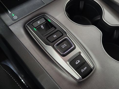 Certified 2025 Honda Ridgeline Sport image 30