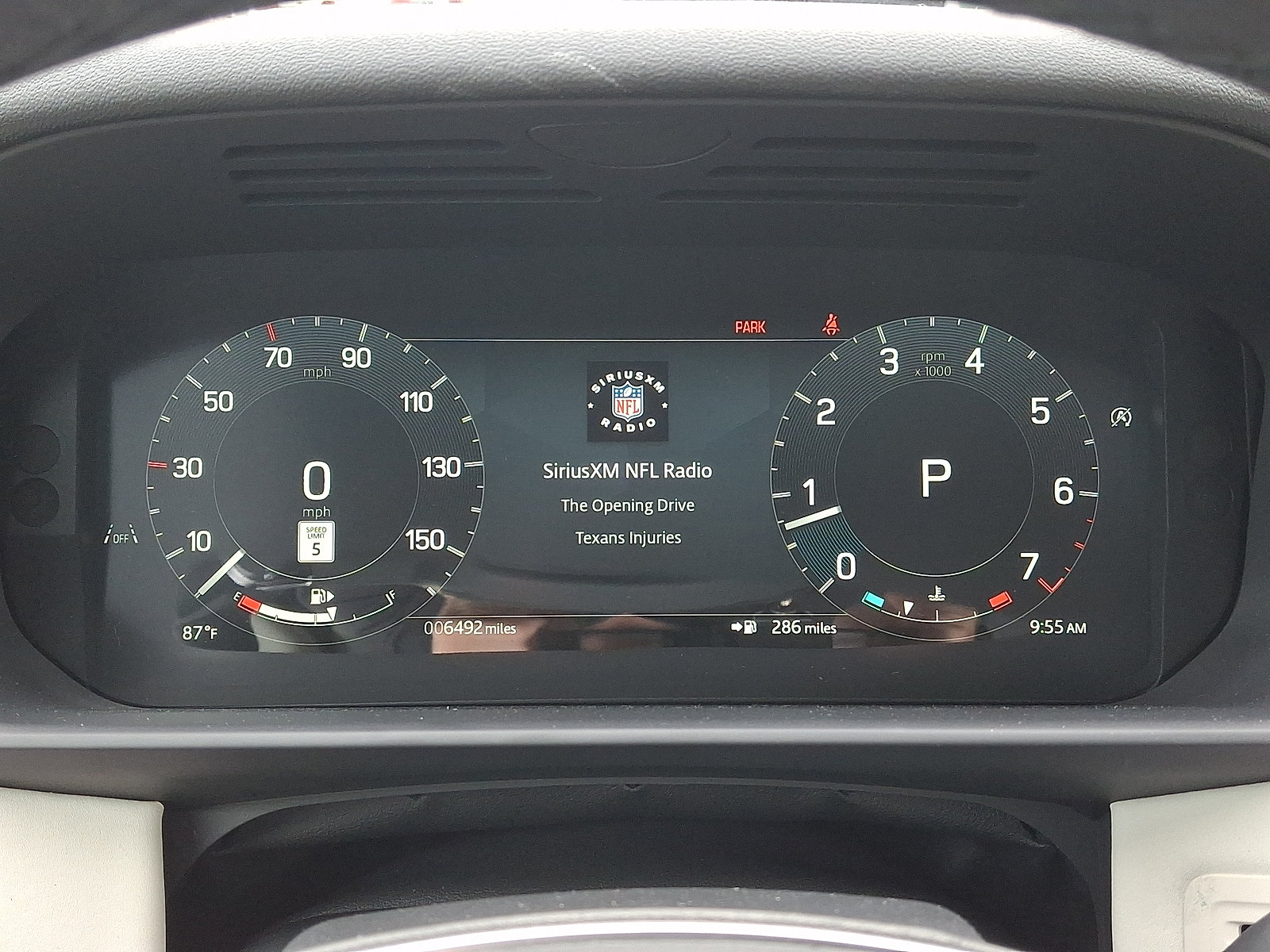Certified 2026 Land Rover Discovery S AWD/4WD image 13