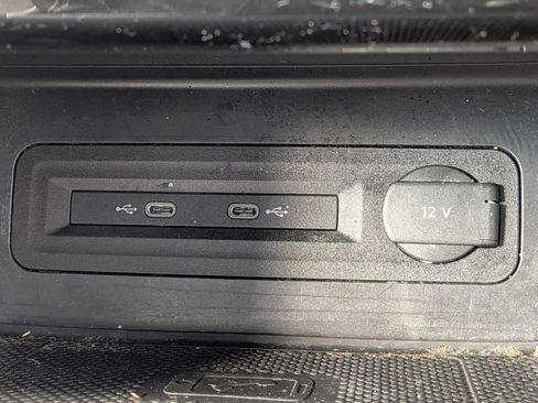 Used 2023 Volkswagen Atlas SE AWD/4WD image 13