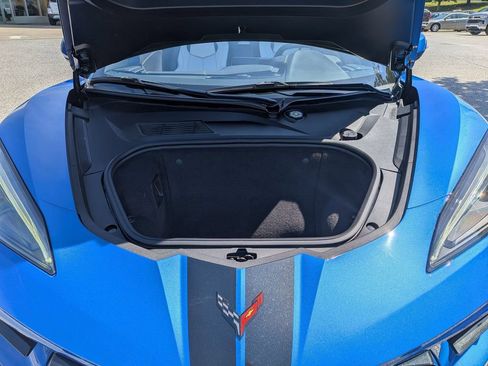 Used 2023 Chevrolet Corvette Stingray Coupe w/ Z51 Performance Package RWD image 28