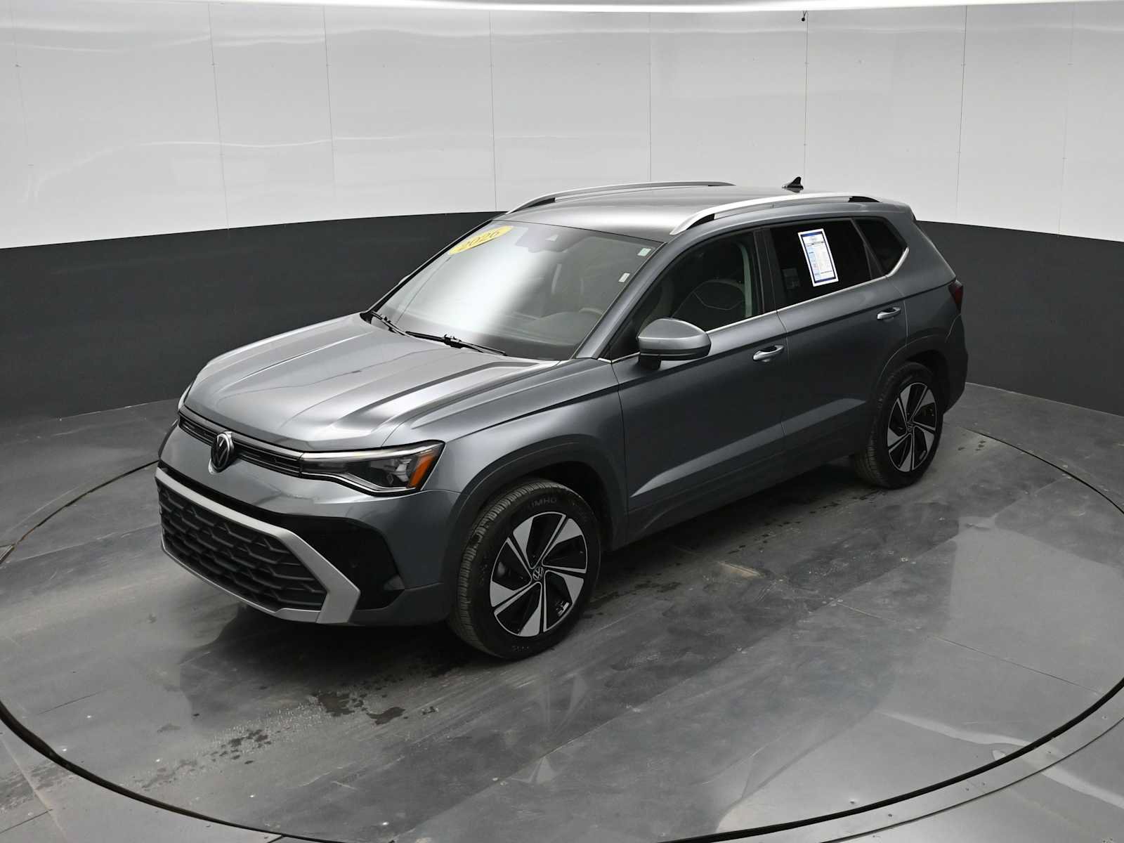 Used 2026 Volkswagen Taos SE AWD/4WD image 28