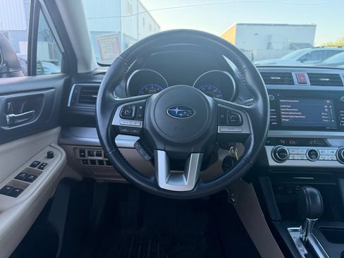 Used 2016 Subaru Legacy 2.5i Premium AWD/4WD image 10