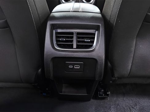 Used 2025 Chevrolet Blazer LT image 30