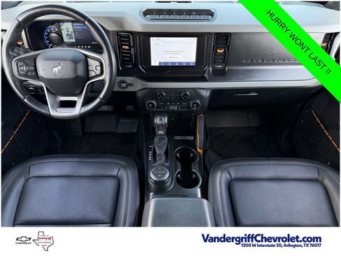 Used 2021 Ford Bronco Badlands w/ Sasquatch Package AWD/4WD image 10