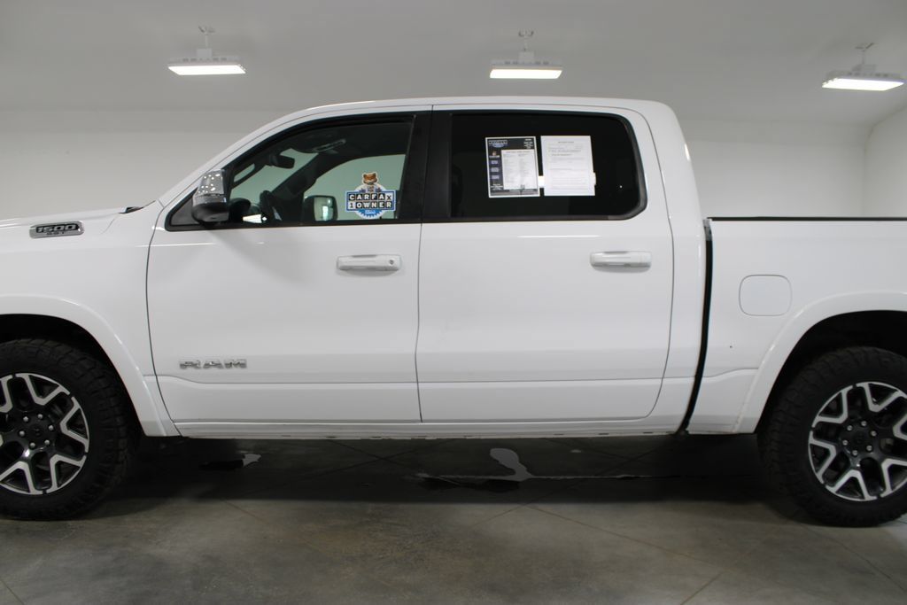 Used 2025 RAM 1500 Laramie AWD/4WD image 6