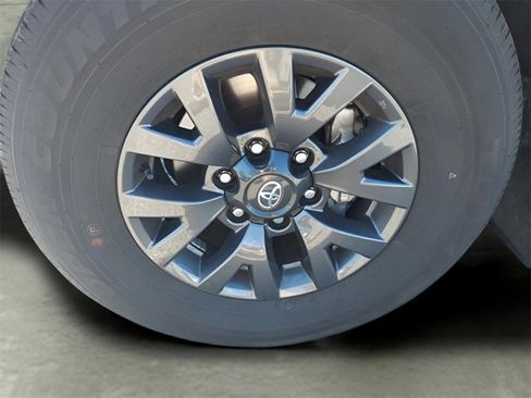 Used 2023 Toyota Tacoma SR5 image 15