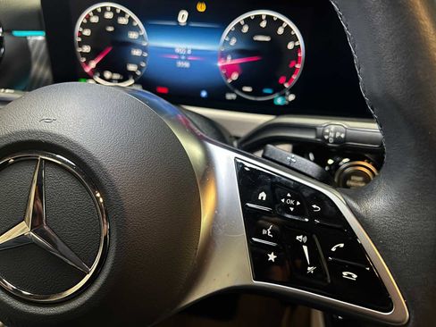 Certified 2025 Mercedes-Benz CLA 250 4MATIC image 27