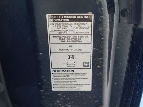 Used 2024 Honda Pilot Touring image 25