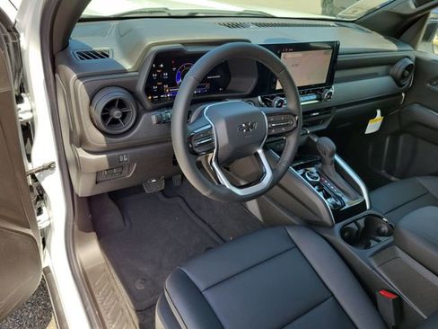 New 2026 Chevrolet Colorado Trail Boss AWD/4WD image 18