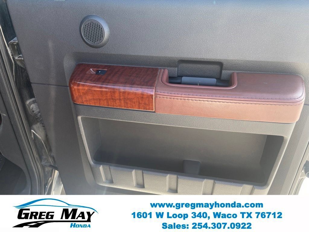 Used 2012 Ford F250 King Ranch w/ King Ranch w/Chrome Pkg AWD/4WD image 22