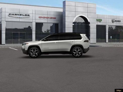 New 2026 Jeep Cherokee Overland image 3